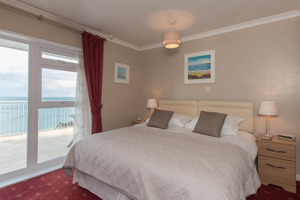 Fieldhead Hotel & Horizons Restaurant サルタッシュ 部屋 写真