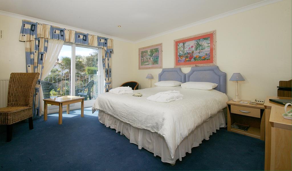 Fieldhead Hotel & Horizons Restaurant サルタッシュ 部屋 写真