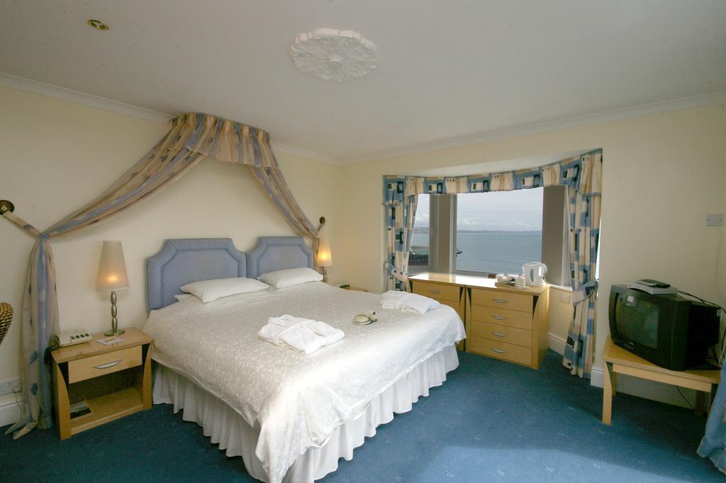 Fieldhead Hotel & Horizons Restaurant サルタッシュ 部屋 写真