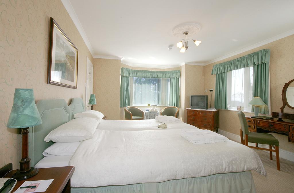 Fieldhead Hotel & Horizons Restaurant サルタッシュ 部屋 写真